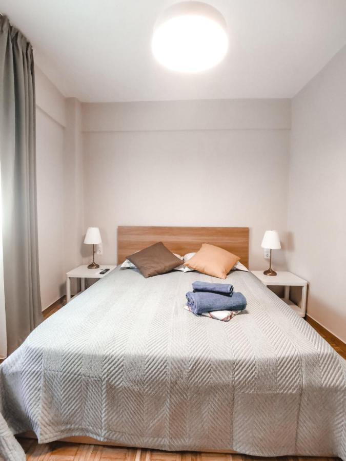 Tip Top Apartment Chalkís Dış mekan fotoğraf