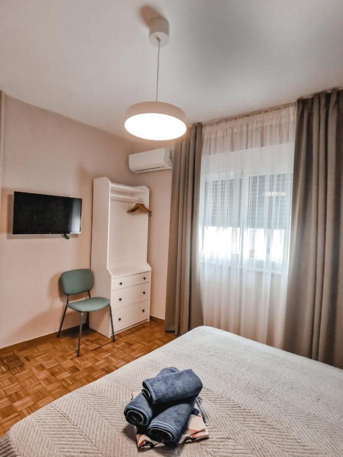 Tip Top Apartment Chalkís Dış mekan fotoğraf