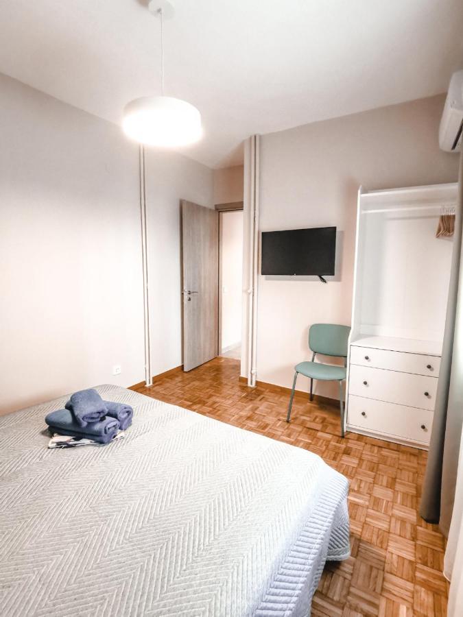Tip Top Apartment Chalkís Dış mekan fotoğraf