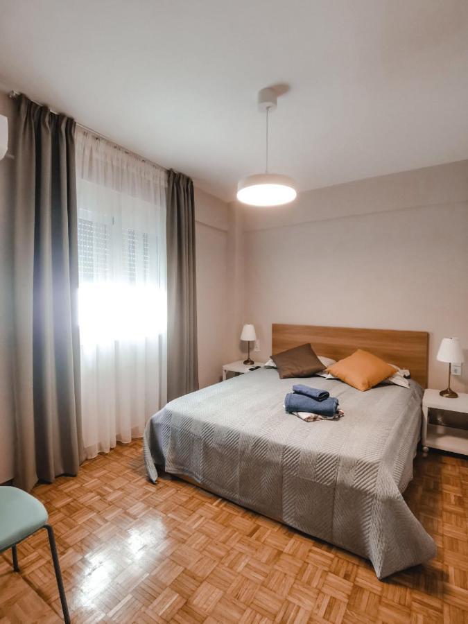 Tip Top Apartment Chalkís Dış mekan fotoğraf